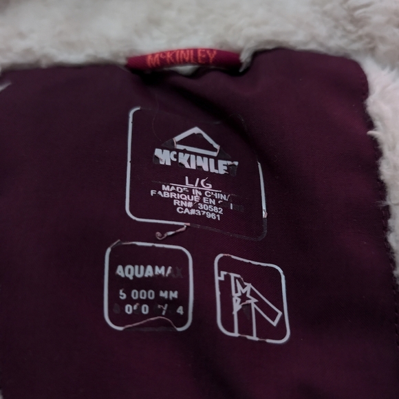 Woman's McKinley jacket - Picture 2 of 2